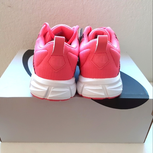 Asics - Picture 4 of 4